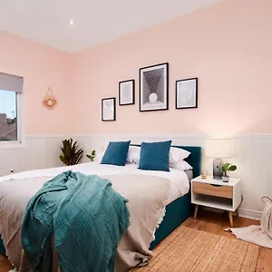 2 Bedroom , Harrogate United Kingdom