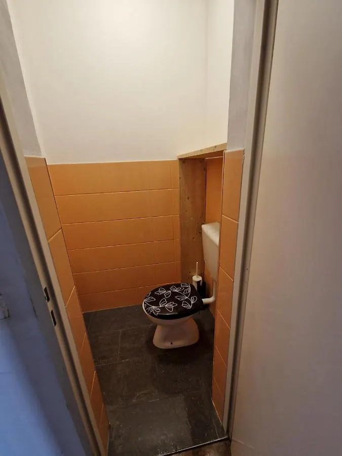 Central City Apartment 131 Vienna Austria