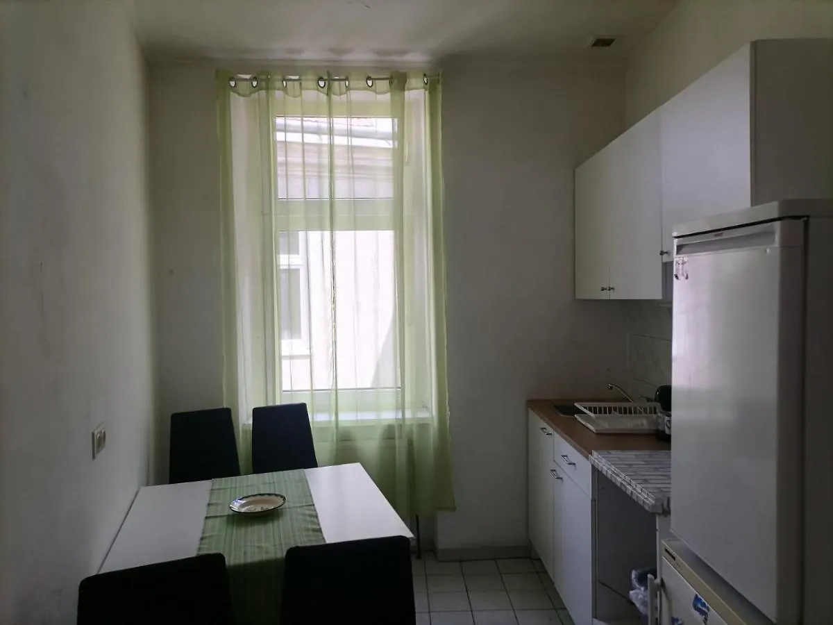 Central City Apartment 131 Vienna 0*,  Austria